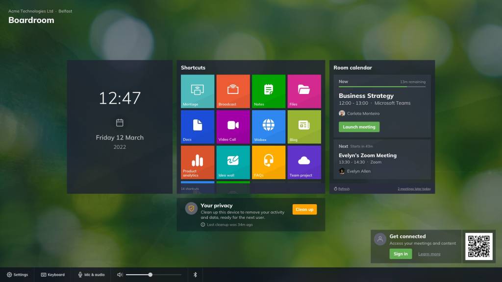 Overview of the DisplayNote Launcher interface. Shows shortcuts to video call apps, to facilitate easy hybird meetings when some attendees join the meeting virtually.